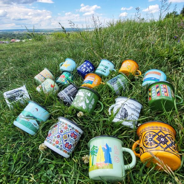 Горнятко металеве “Ліс” м’ятне