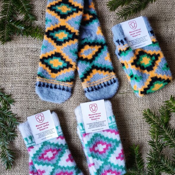 Шкарпетки теплі “Ліжник” білий