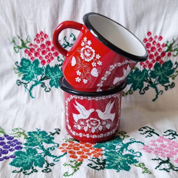 Горнятко металеве “Голуби” бордове