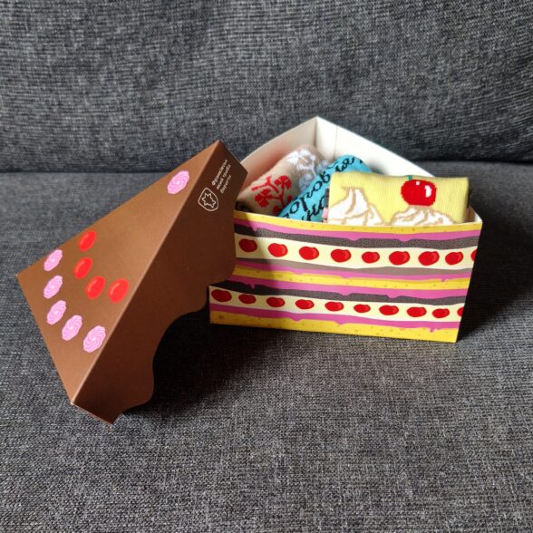 Набір шкарпеток “Святковий” в подарунковій коробочці (3шт)