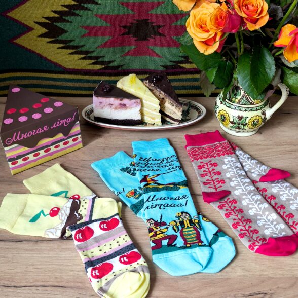 Набір шкарпеток “Святковий” в подарунковій коробочці (3шт)