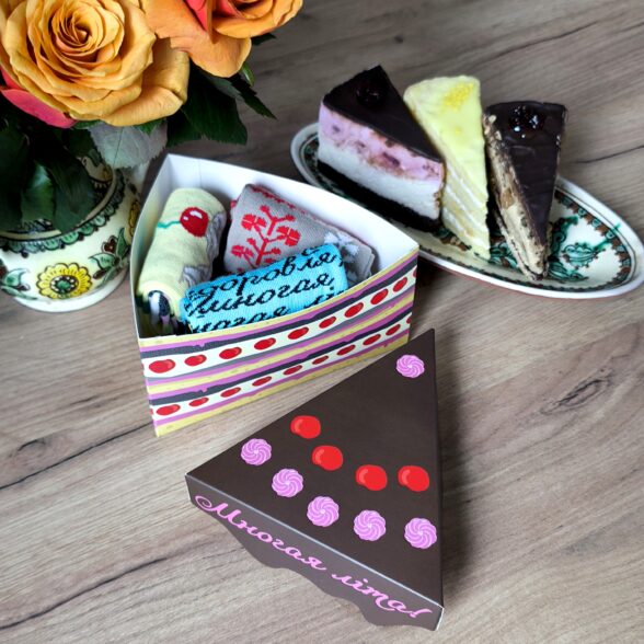 Набір шкарпеток “Святковий” в подарунковій коробочці (3шт)