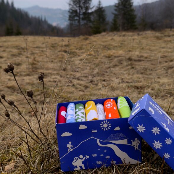 Шкарпетки набір “Тиждень у Карпатах” в подарунковій коробочці (7шт)