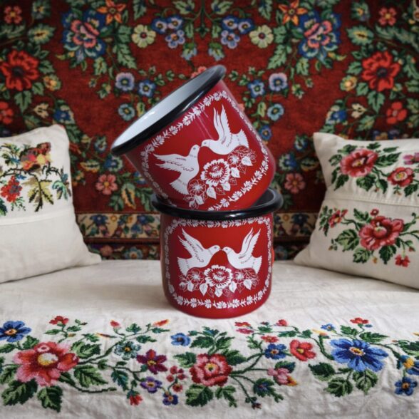 Горнятко металеве “Голуби” бордове