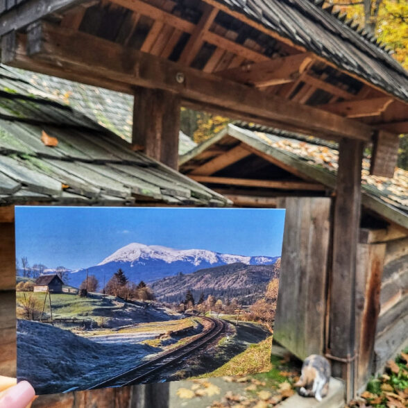 Листівка “Дорога в гори”