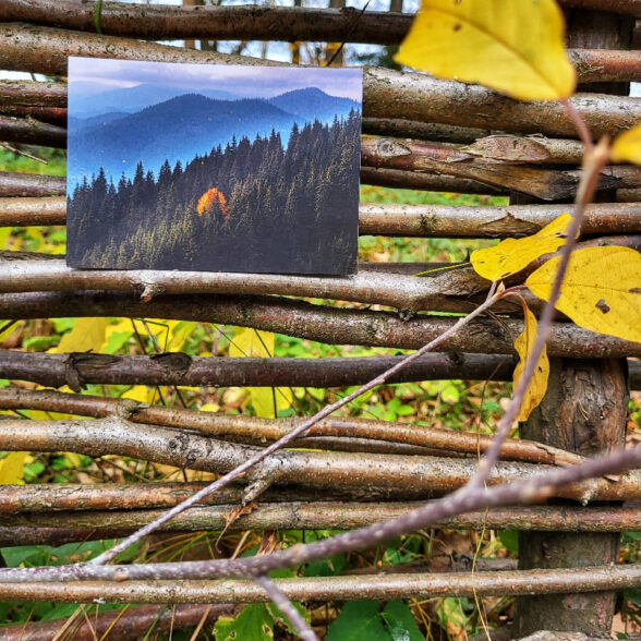 Листівка “Осінь на Угорських скелях”