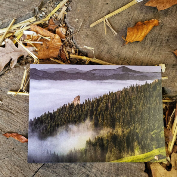 Листівка “Угорські скелі в тумані”