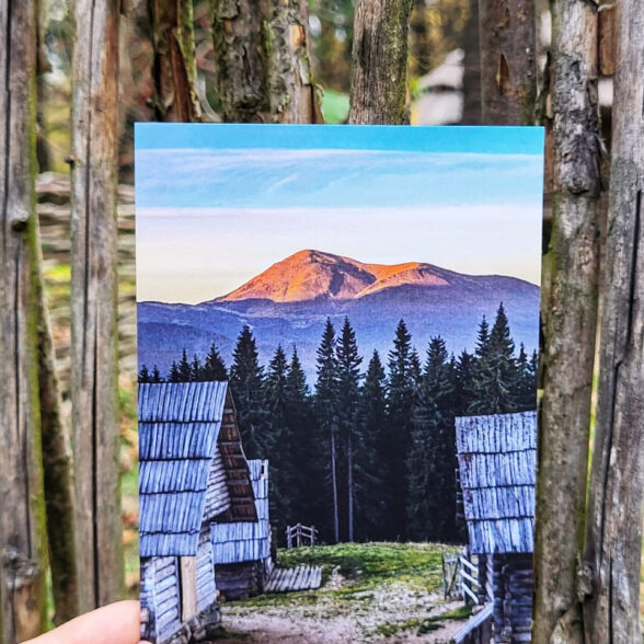 Листівка “Велична вершина”