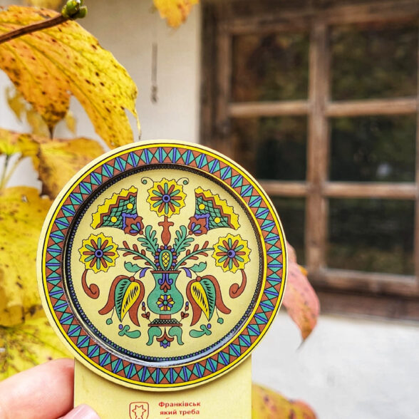 Магніт дерев’яний “Косівська кераміка”