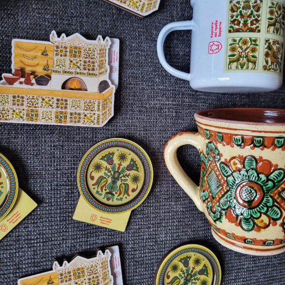 Магніт дерев’яний “Піч гуцульська кахельна”