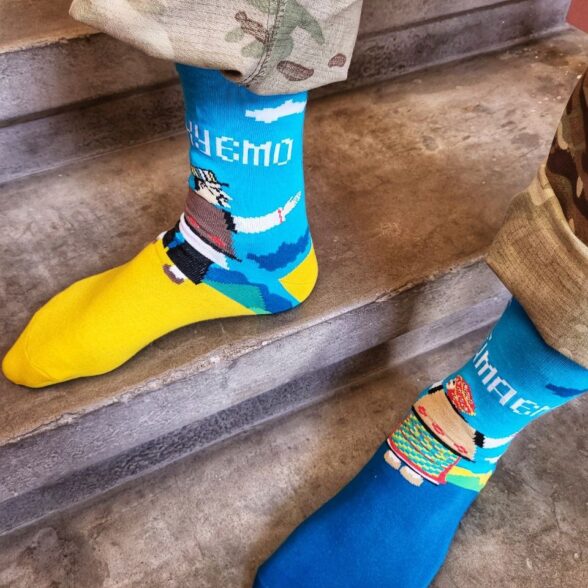 Шкарпетки «Оберіг». Дякуємо. Обіймаємо.