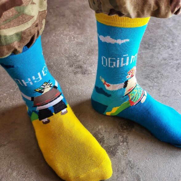 Шкарпетки «Оберіг». Дякуємо. Обіймаємо.